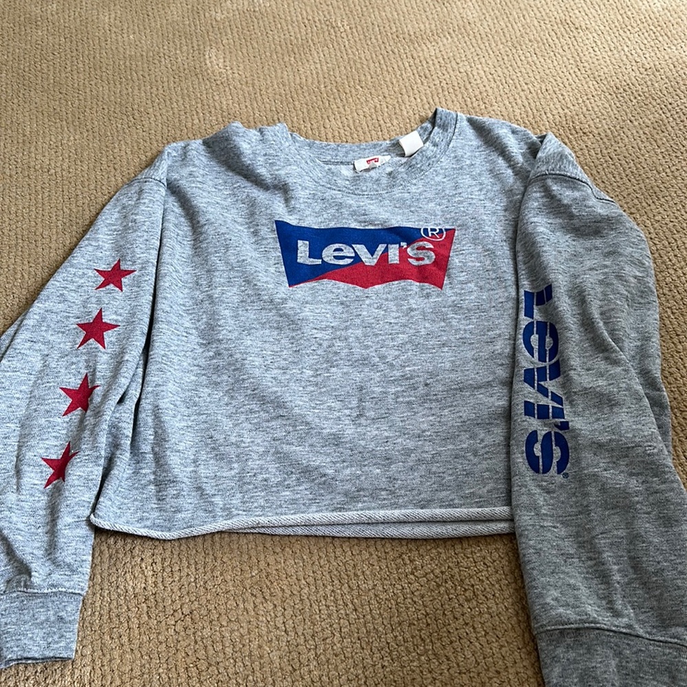 Levi’s crew neck perfect condition size L